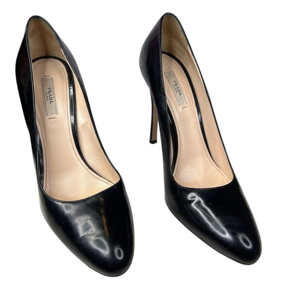 Prada Women’s Black Classic Leather Pumps Size 39.5 US 9.5 - Picture 5 of 13